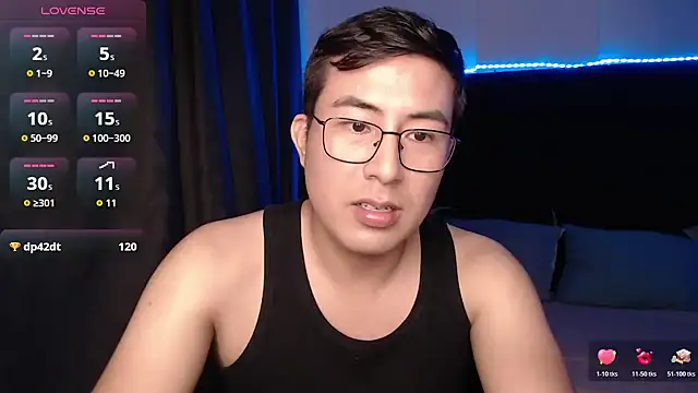 andrewmhilton_'s Live XXX Chat