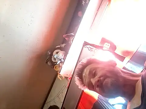 عرض كام In2itvegassstyle