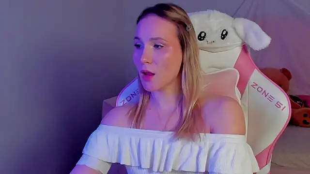 แชท XXX สดของ ElaraVoltage