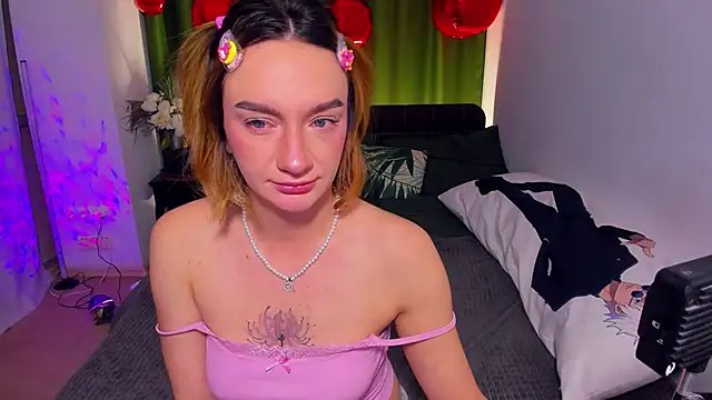 แชท XXX สดของ PollyRoseX