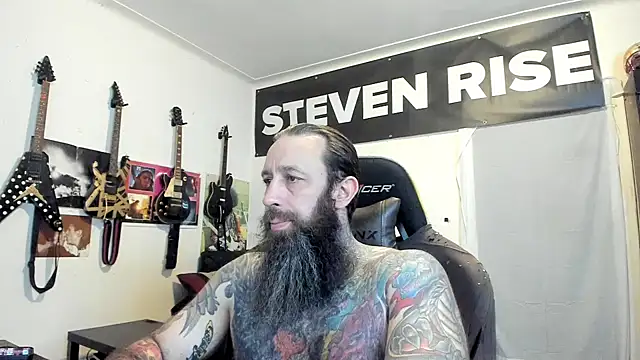 StevenRiseNYC: διαδικτυακό σόου στην κάμερα