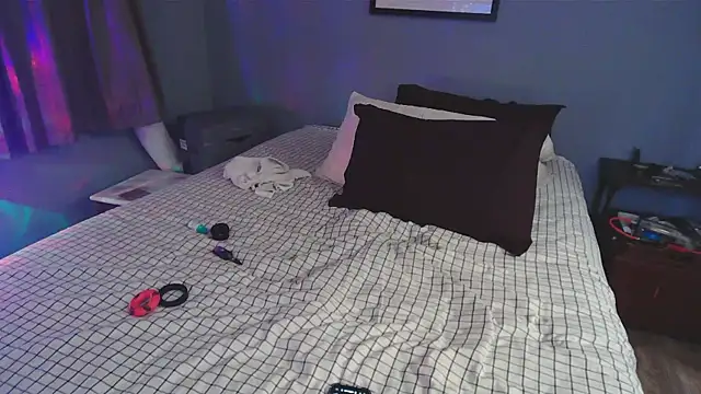 NWBuilt: απευθείας συνομιλία ΧΧΧ