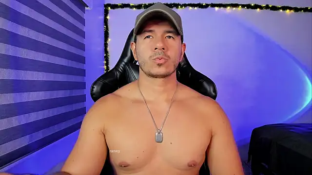 ransoj Chat XXX live