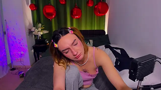 Show modela PollyRoseX na web-kameri