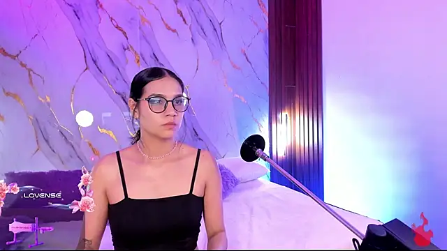 Emmiicute Chat XXX in diretta