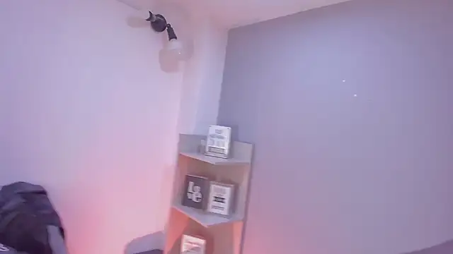 KylliamLevis 在線直播表演