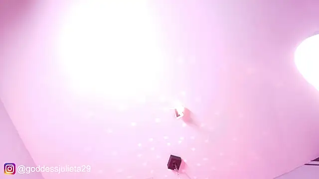 goddess_julieta Chat XXX in diretta