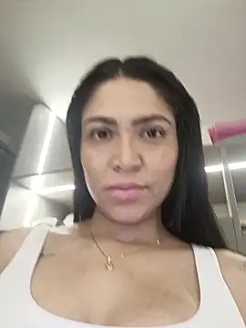 Ina_Jody_のライブXXXチャット