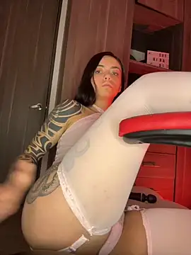 Chat XXX en directo de i_am_nina_