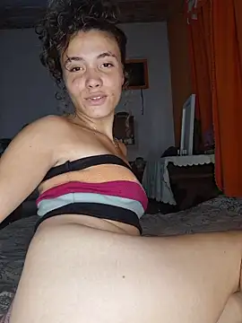 PocaHontas2026's Live XXX Chat