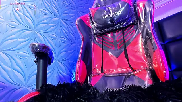 Milk_max_18 Webcam-Show