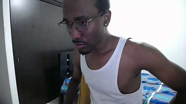 axel_rios_ লাইভ XXX চ্যাট