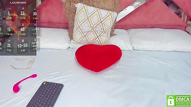 Lily_Queen30のライブXXXチャット