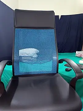 Midnight_Blossom webcam show