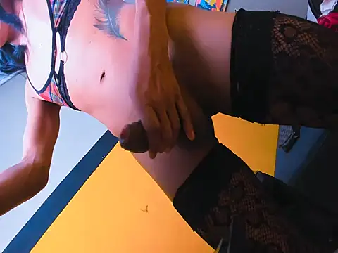 nathasha-hotts webkamerás műsora