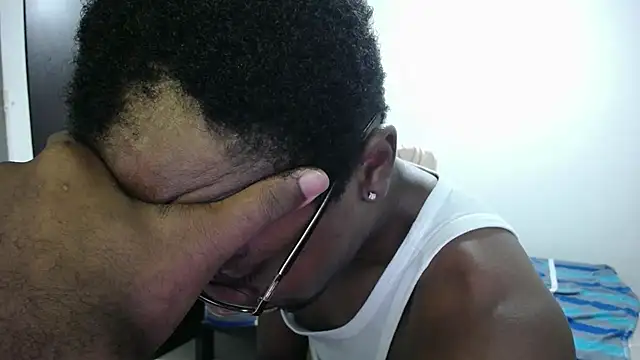 Czat XXX na żywo – axel_rios_