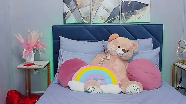 Curvy_Dynamite_ live XXX chat