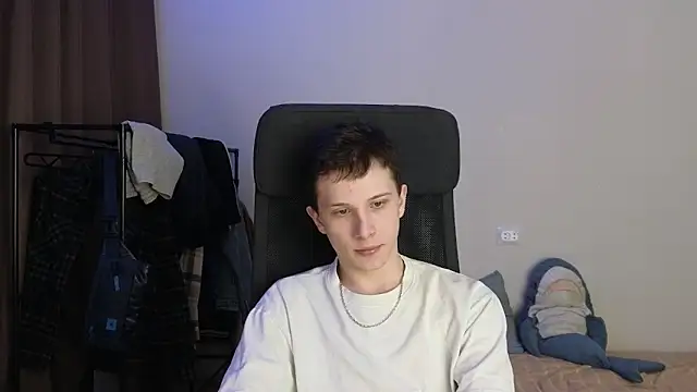 XXX chat uživo modela arlekincrop