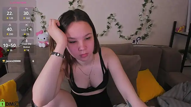 Lori_Bllossom   – webcam-show