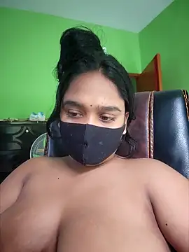 Aruna-1's Live XXX Chat