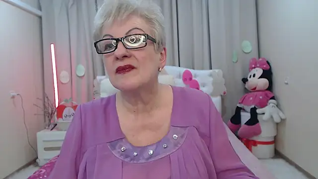 KayleSmollのライブXXXチャット