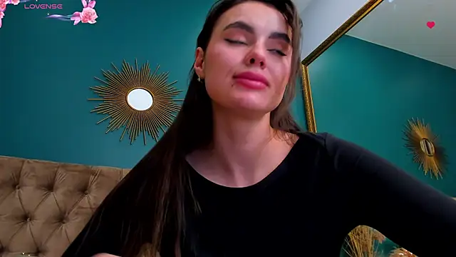 CalyMoonのライブXXXチャット