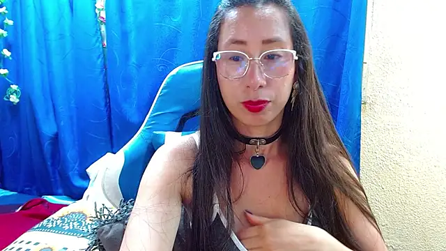 Gia_leinn Adlı Modelin Canlı XXX Sohbeti