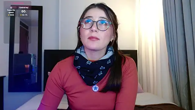 Salma_Tori élő XXX-chatje