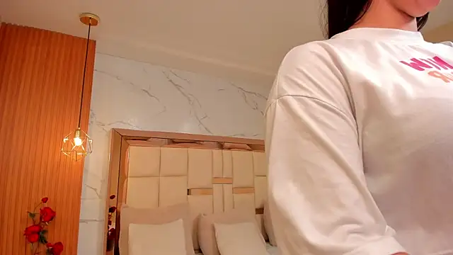 julieta_rosee's Live XXX Chat