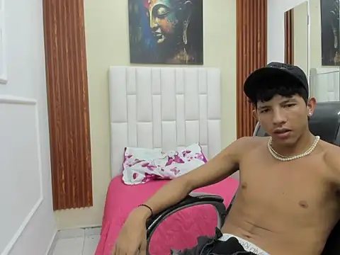 Pertunjukan Kamera Web Alexander_villa_