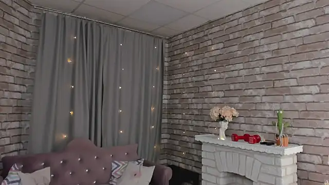 SarahCoksss Adlı Modelin Canlı XXX Sohbeti