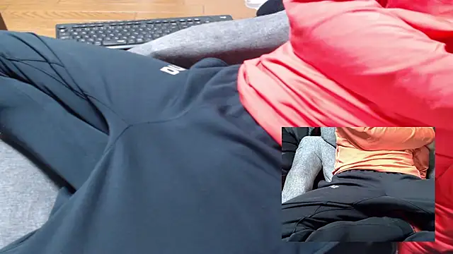 Yasu2000 Live XXX-Chat