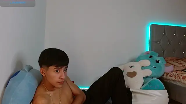 Chat XXX ao vivo de Sebas_fire4