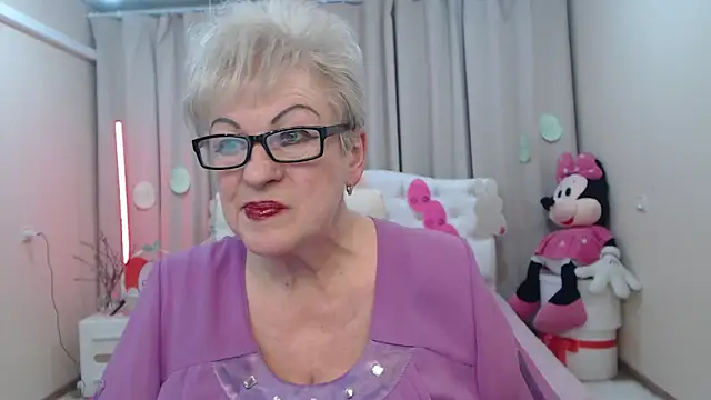 KayleSmoll 现场XXX聊天