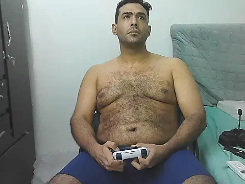 AlphaLatinoBearのウェブカメラショー