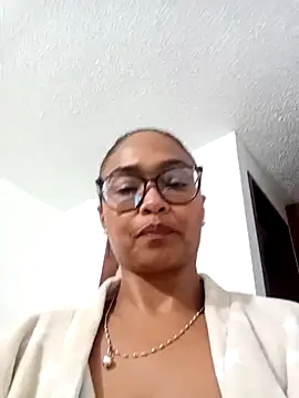 BiiancaEstradaa Chat XXX in diretta