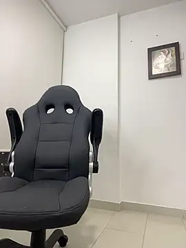 XXX chat uživo modela MattiaDupont