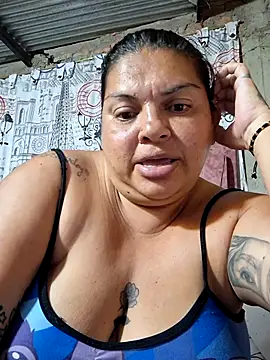 Chatroom XXX en direct de Juli_Powl