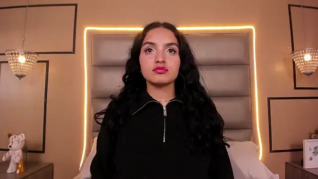 BIANCACOLLINNS – webcam-show