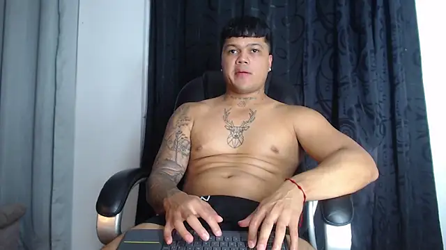 Show Webcam de Pedro_x777