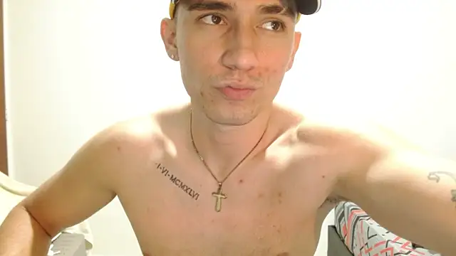 ChicoMaloFfF 即時 XXX 聊天