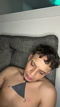 Chat +18 de ArturoDelgado1 ao vivo