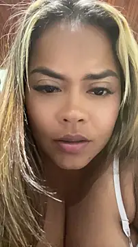 EmilyDuran_: онлайн-секс-чат