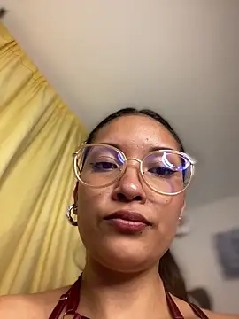 Chat +18 de baby_lizy ao vivo