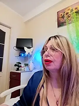 SusieNoreenn Live XXX chat