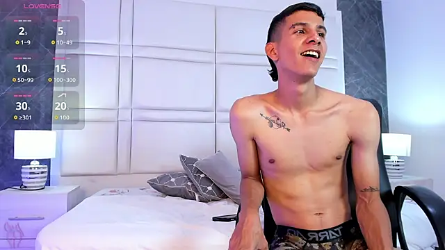 عرض كام Aaron_Scoot