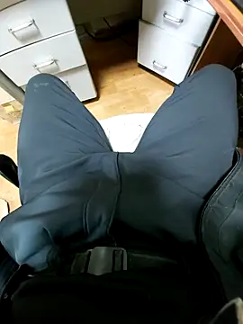 zxc9090zxc – Live XXX-chat