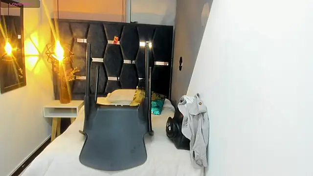 Abril_Fox__のライブXXXチャット