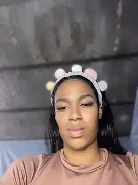 FlorSalvaje_: онлайн-секс-чат