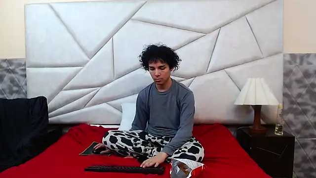 Chat XXX en directo de Nyx_and_Arian